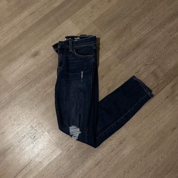 74AM Distressed Ankle Genevieve Skinny Jeans - Picture 3 of 4